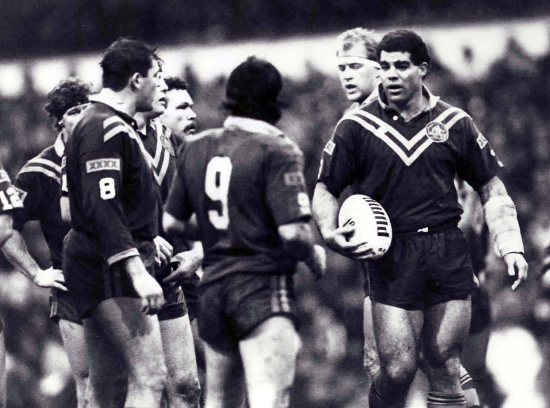 Avpa-2-GB-V Aus-1990-2nd-test-Mal Meninga