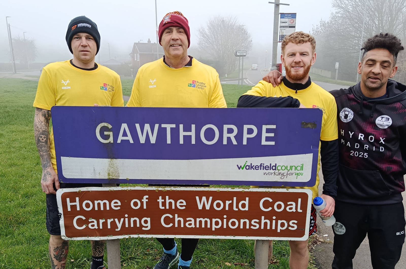 Batley and Dewsbury unite in carrying coal for RFL Benevolent Fund