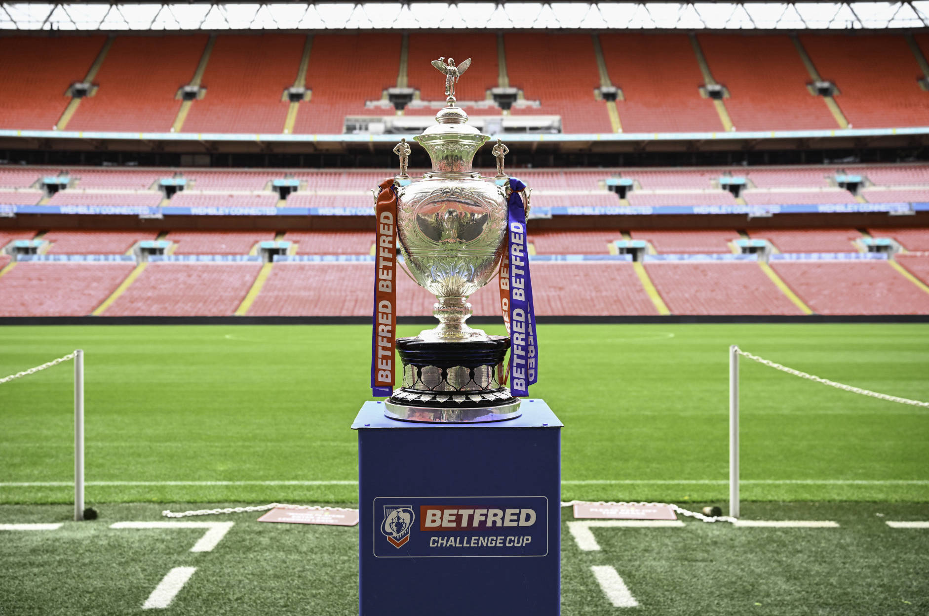 Order the official Challenge Cup Final programme online now!