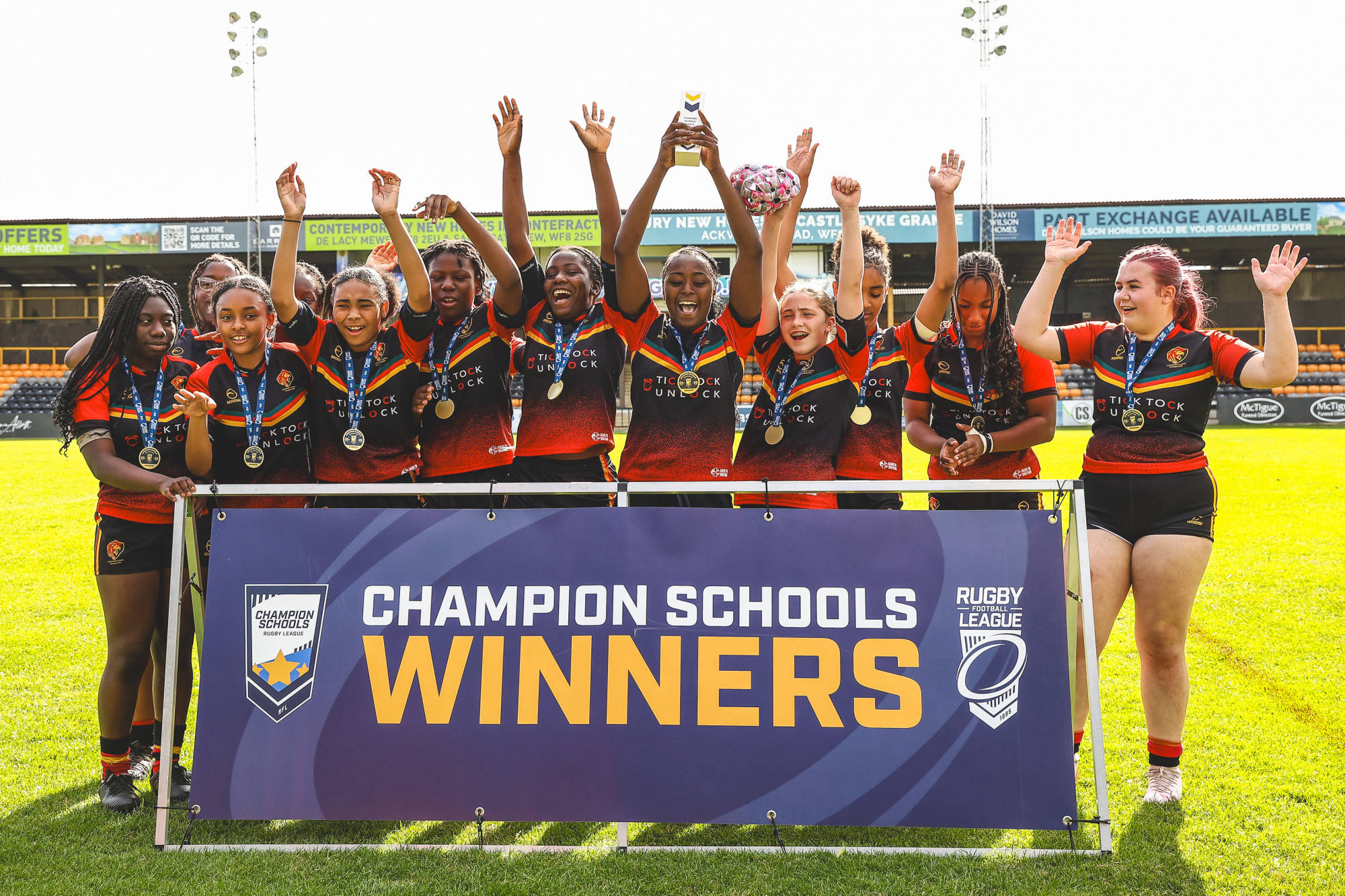 y9-girls-schools-final-139