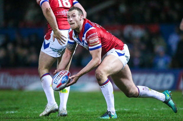 Hadley extends Wakefield stay