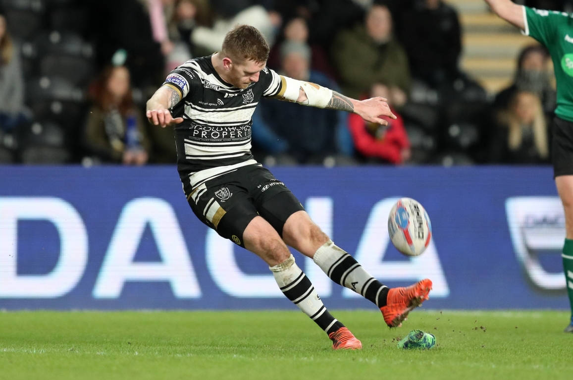 Sneyd on form as Hull return to winning ways