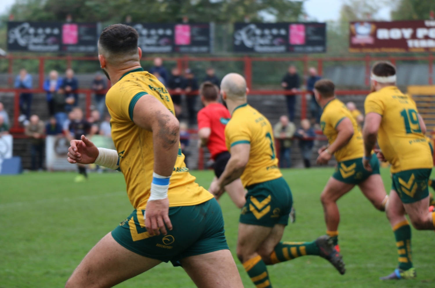 NCL preview | crunch ties at the top and bottom