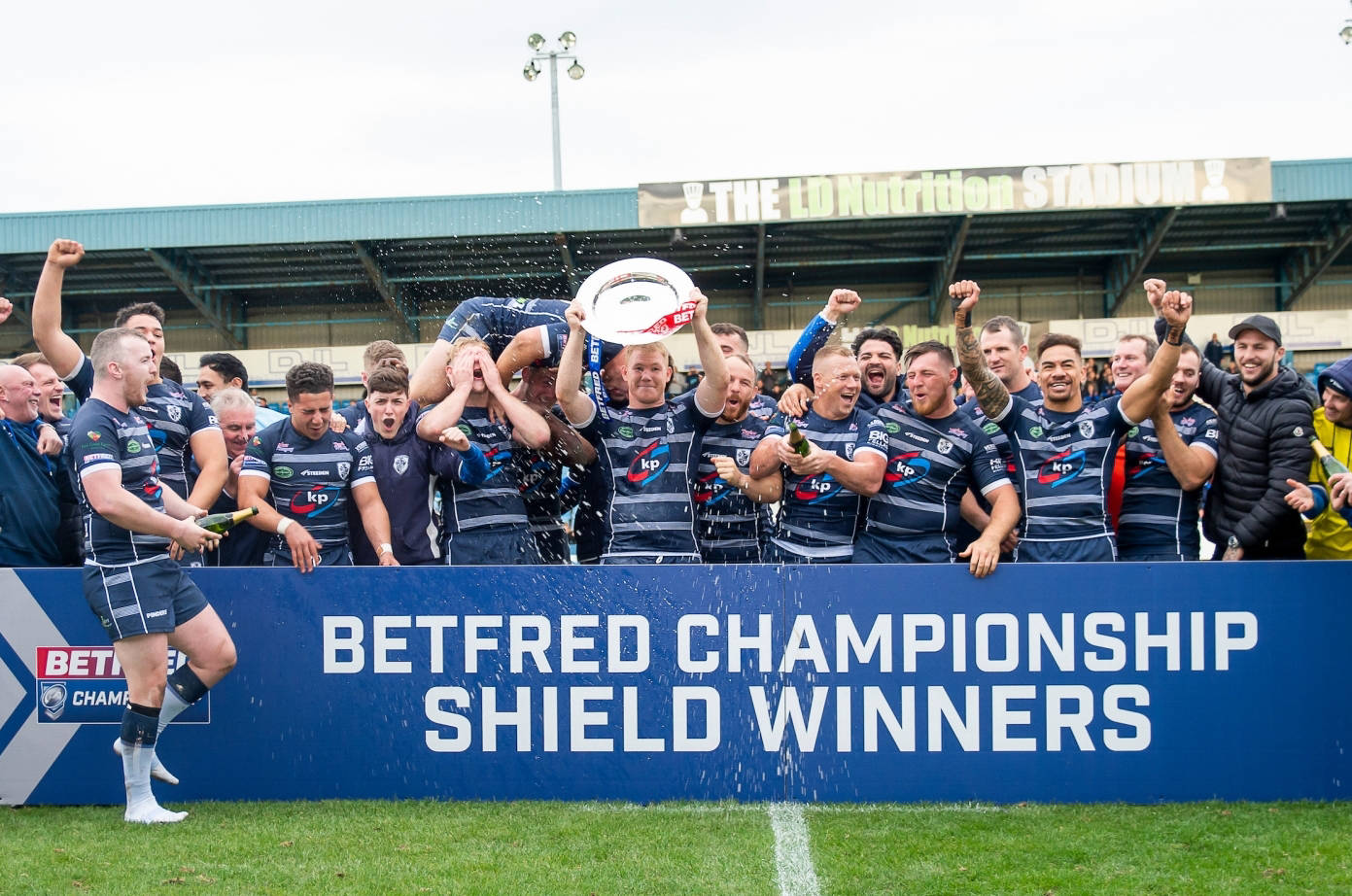 Featherstone lift Betfred Championship Shield