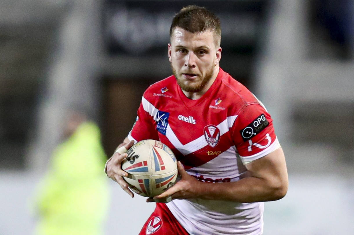 Matty Costello signs for Salford Red Devils