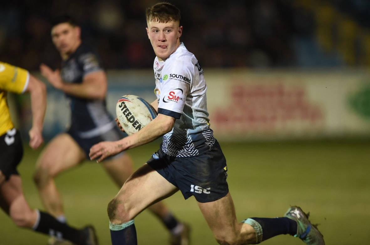 Cornwall RLFC sign Liam Whitton